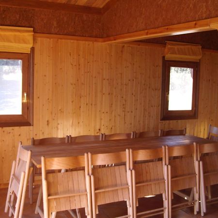 Camping Casa Fausto Cerca De Dinopolis Formiche Alto 外观 照片