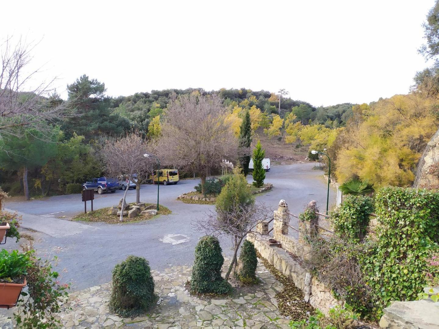 Camping Casa Fausto Cerca De Dinopolis Formiche Alto 客房 照片