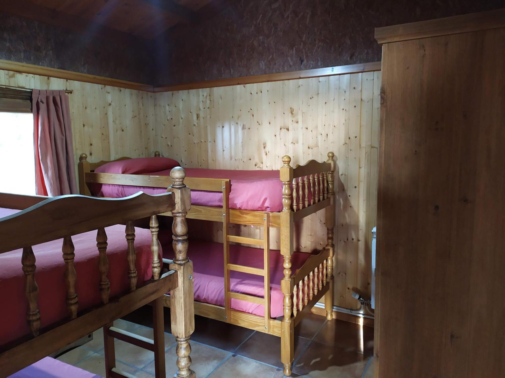 Camping Casa Fausto Cerca De Dinopolis Formiche Alto 外观 照片