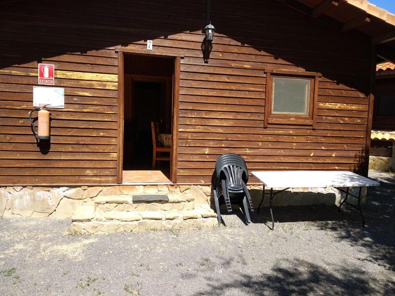 Camping Casa Fausto Cerca De Dinopolis Formiche Alto 外观 照片